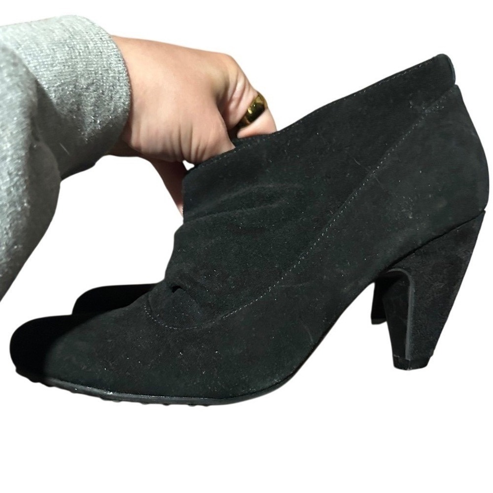 Vintage Tribeca Kenneth Cole Womens Black Suede Ankle Booties Block Heel Boots